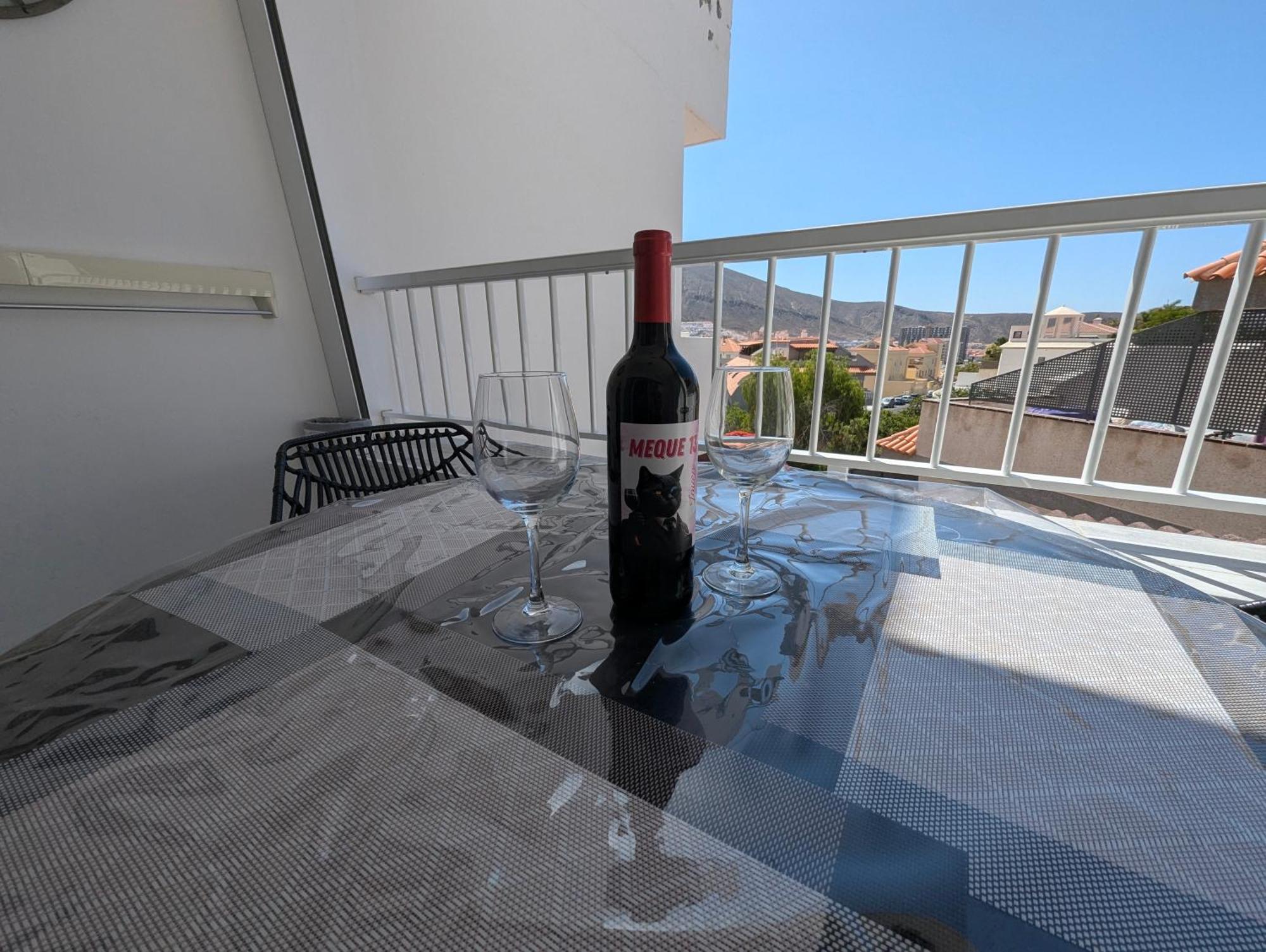 Cozy Apartment In Los Cristianos Guincho  ภายนอก รูปภาพ