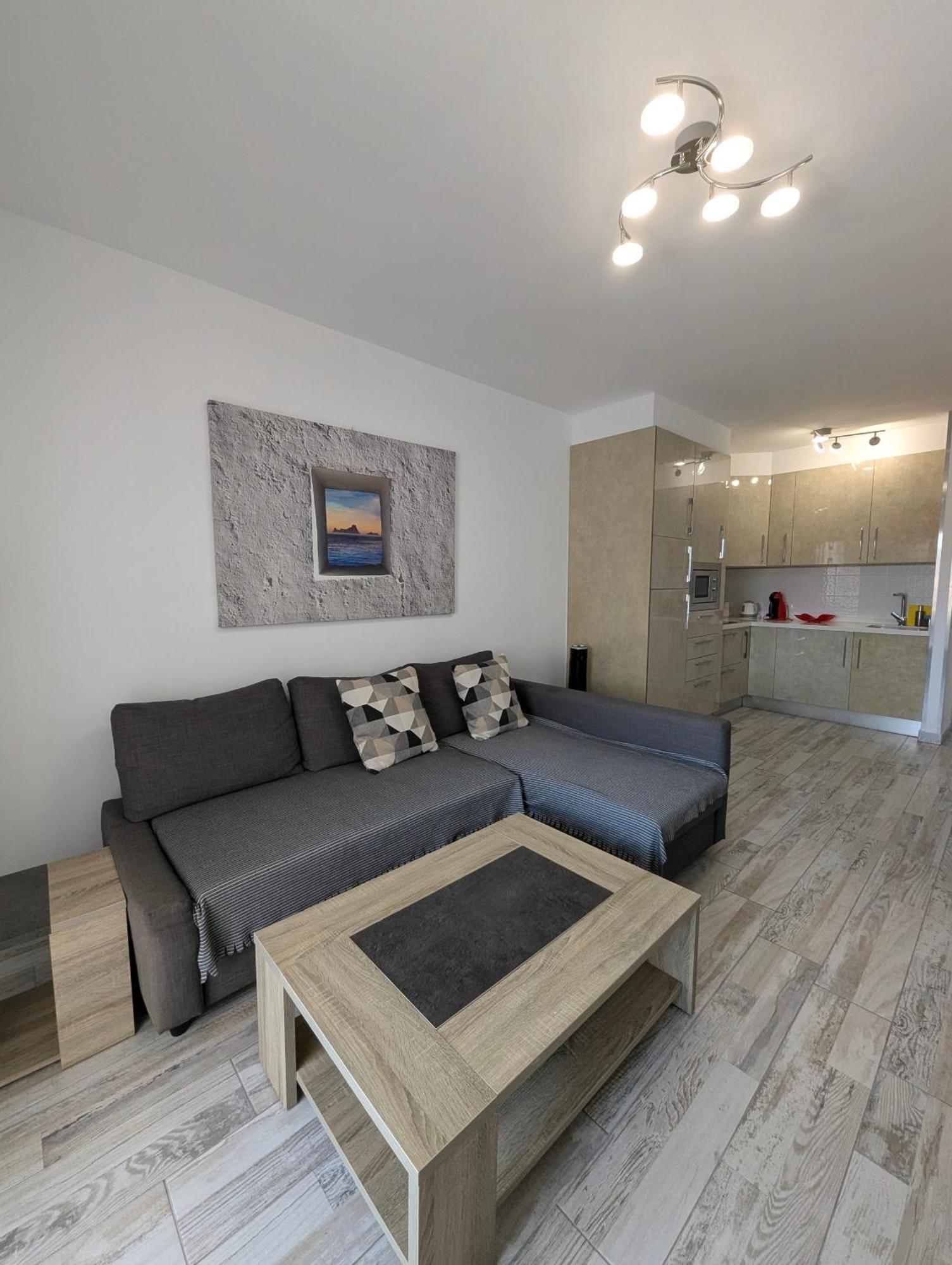 Cozy Apartment In Los Cristianos Guincho  ภายนอก รูปภาพ