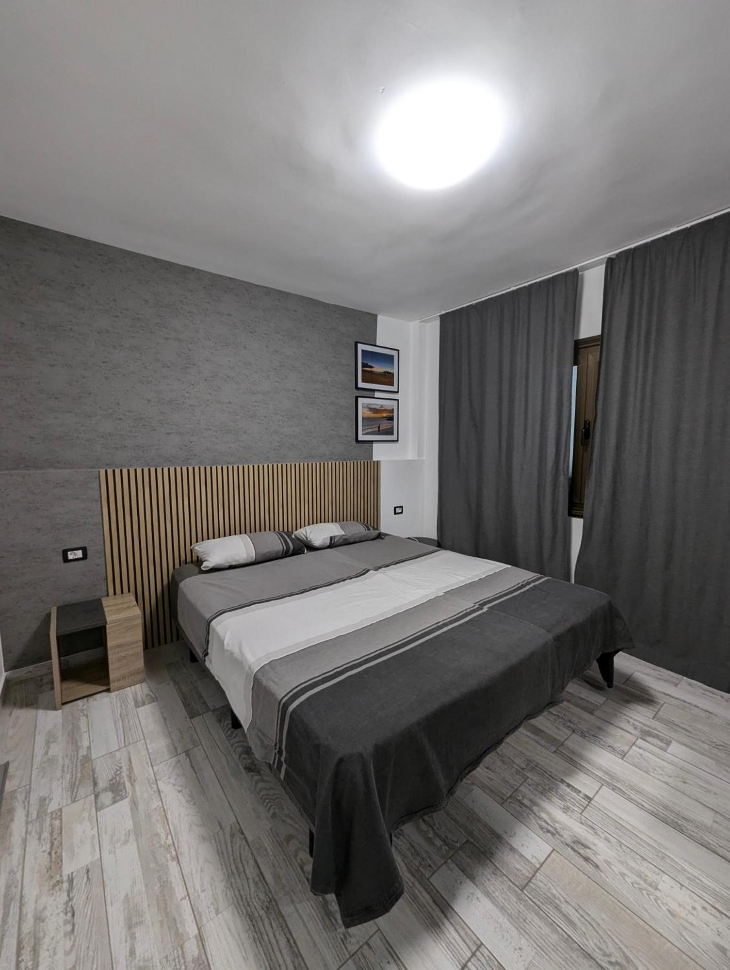 Cozy Apartment In Los Cristianos Guincho  ภายนอก รูปภาพ